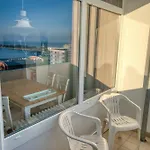 - Haus G, App 0g1001